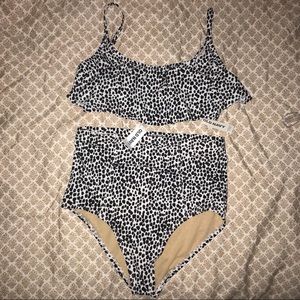NEW Black & White High-Waisted Bikini